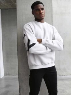 Idris Oversized Jumper - Stone -Blakely Clothing Store Isabel Grey 5