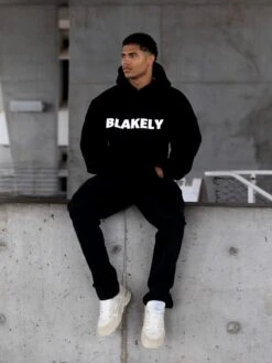 Studio Relaxed Hoodie - Black -Blakely Clothing Store MONOBRANDMENSD 10