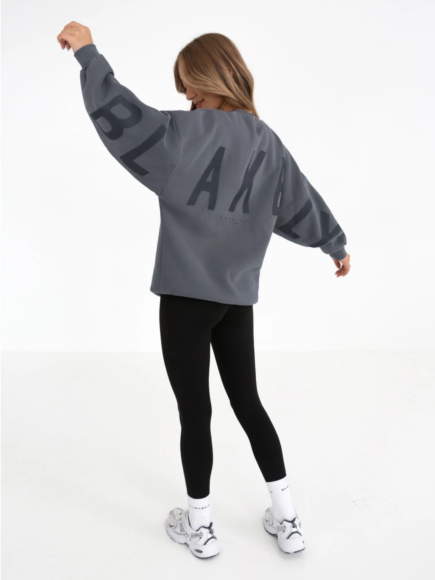 Isabel Tonal Oversized Jumper - Charcoal 3 Isabel Tonal Oversized Jumper - Charcoal - Image 3