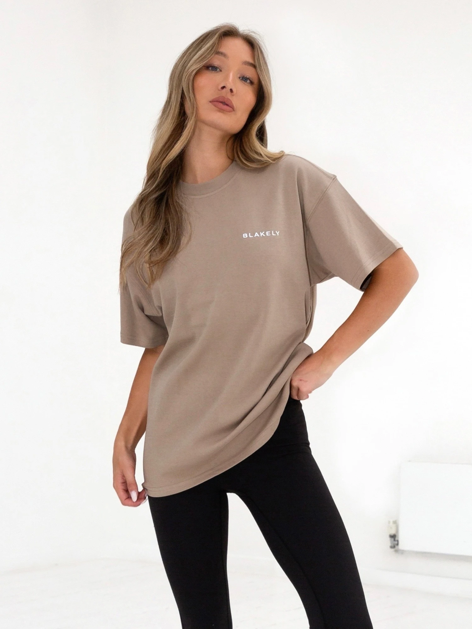 Series Oversized T-Shirt - Washed Khaki 6 Series Oversized T-Shirt - Washed Khaki - Image 6