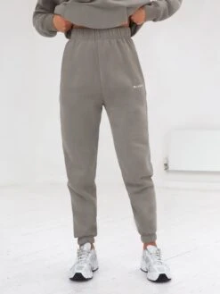 Series Sweatpants - Stone Grey 10 Series Sweatpants - Stone Grey -Blakely Clothing Store edit224AWGrey 04D