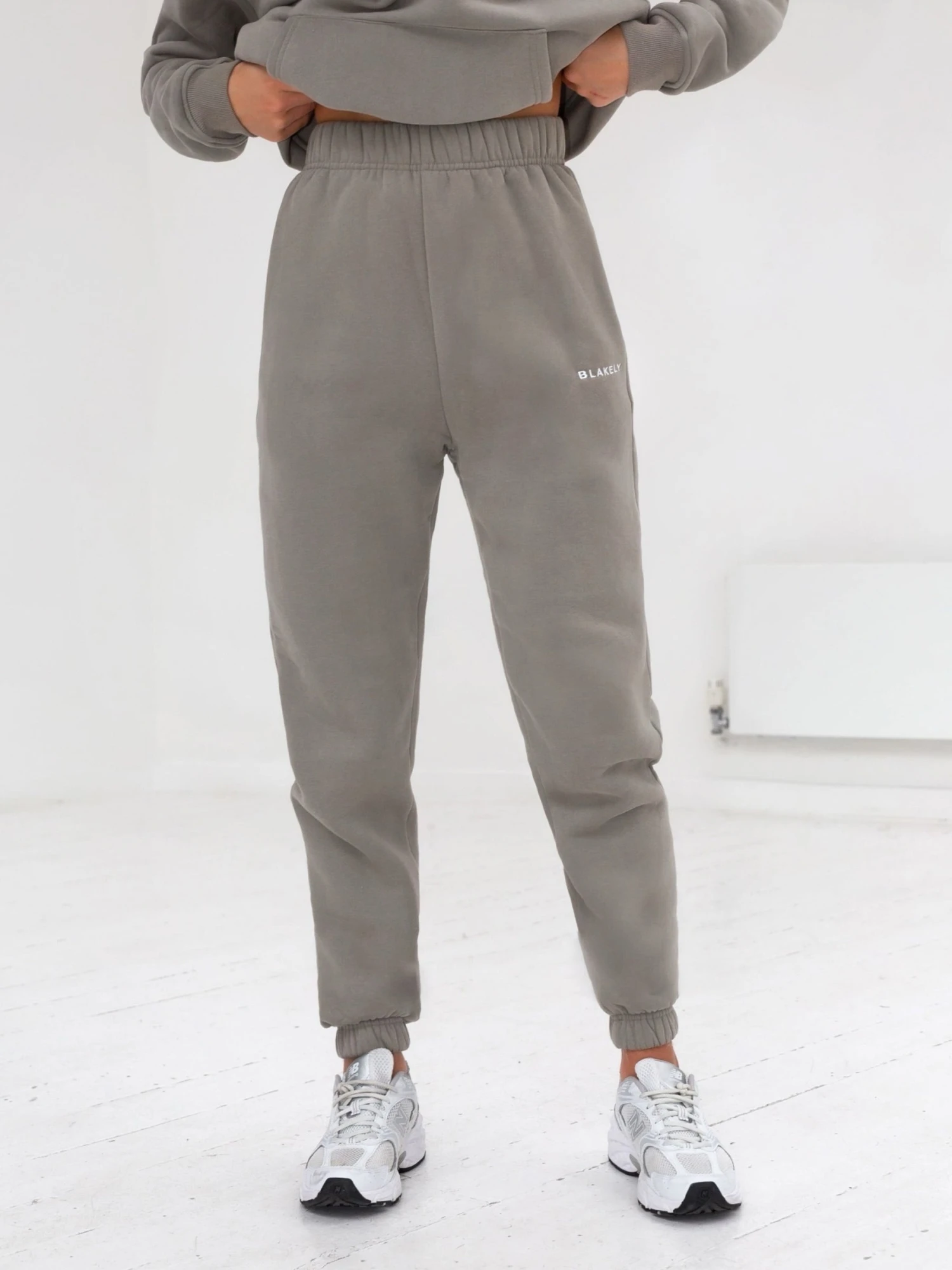 Series Sweatpants - Stone Grey 5 Series Sweatpants - Stone Grey - Image 5