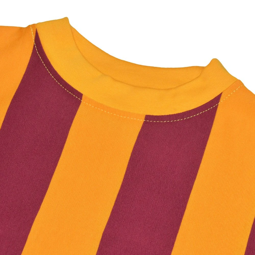 Kids Bradford City 1960s Retro Football Shirt - Heritage Long Sleeve 2 Kids Bradford City 1960s Retro Football Shirt - Heritage Long Sleeve - Image 2